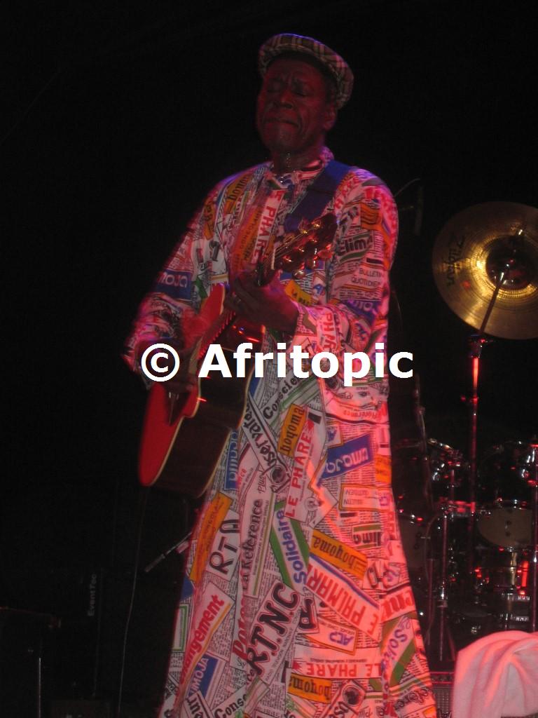 ../Images/AfricaFestival-26-27-28May05 050.jpg